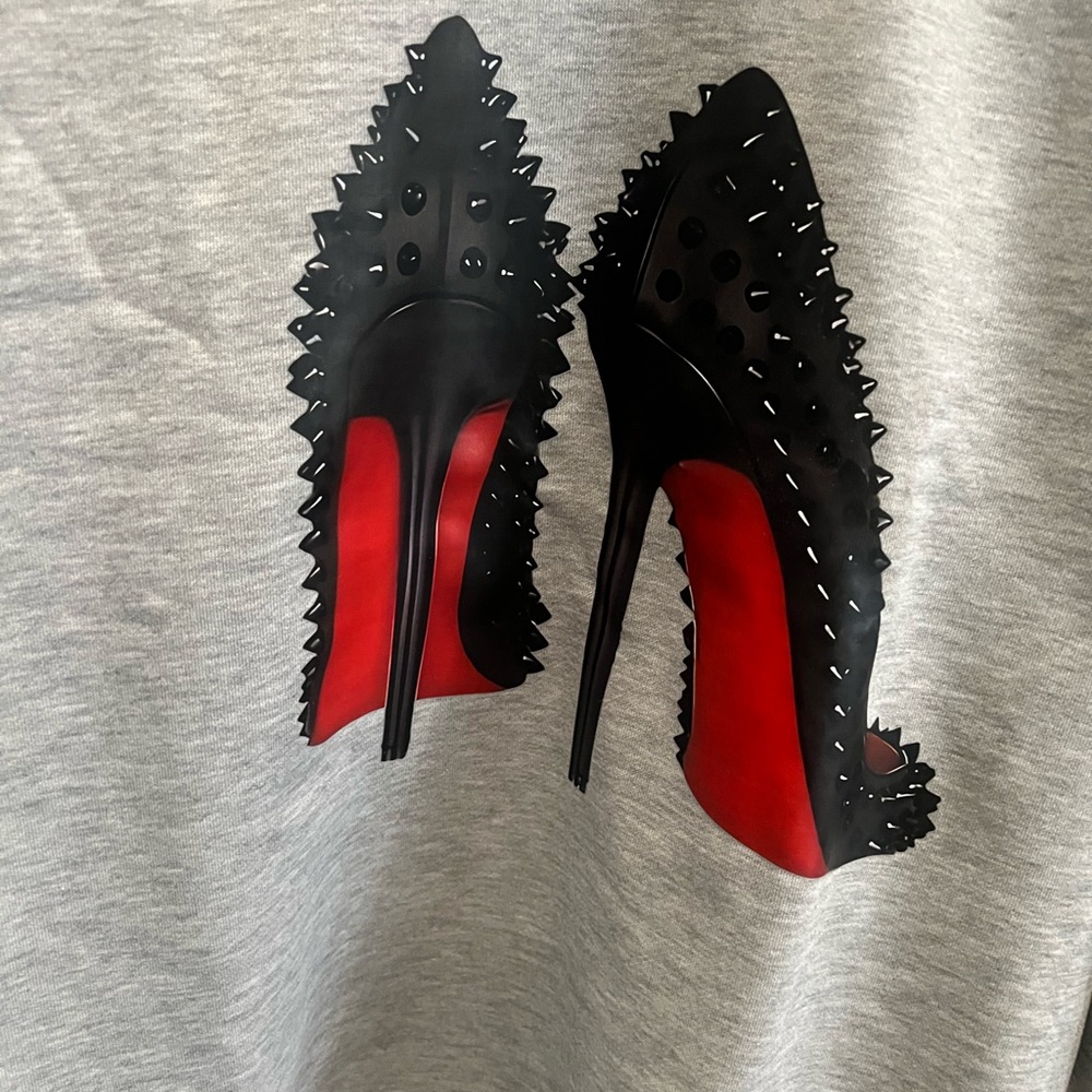 Brand new spiked high heel sweatshirt - Picture 2 of 5
